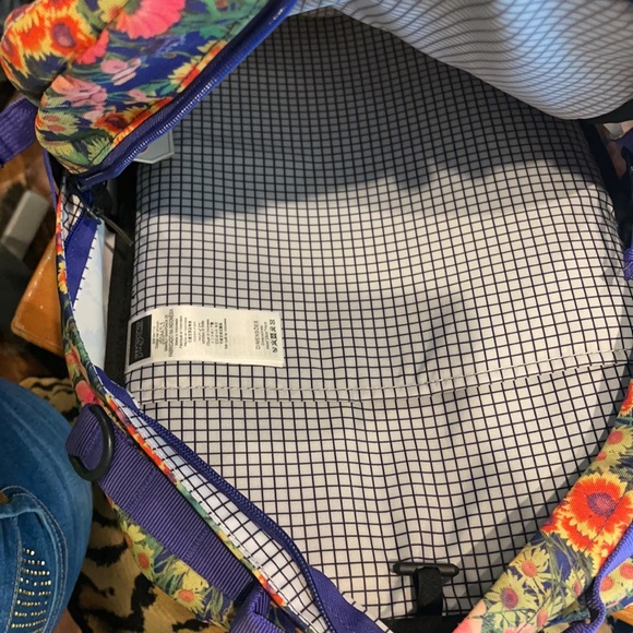Jansport fits 15” laptop flower backpack main image 7